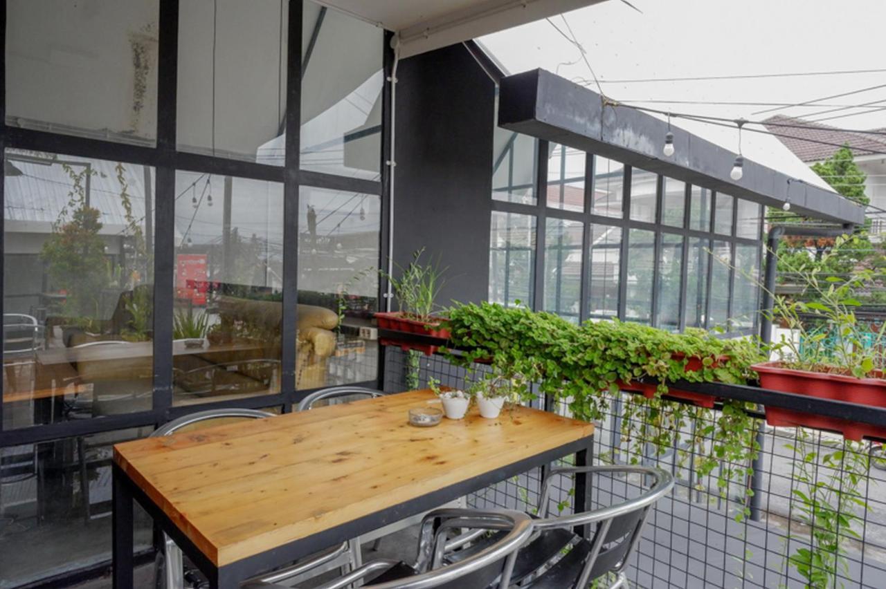 Reddoorz @ Demangan Sari Residence Pakualaman Екстер'єр фото